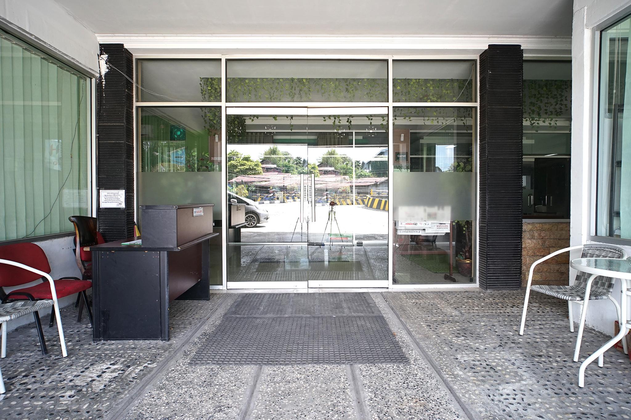 Capital O 2885 Hemra Hotel Balikpapan  Buitenkant foto