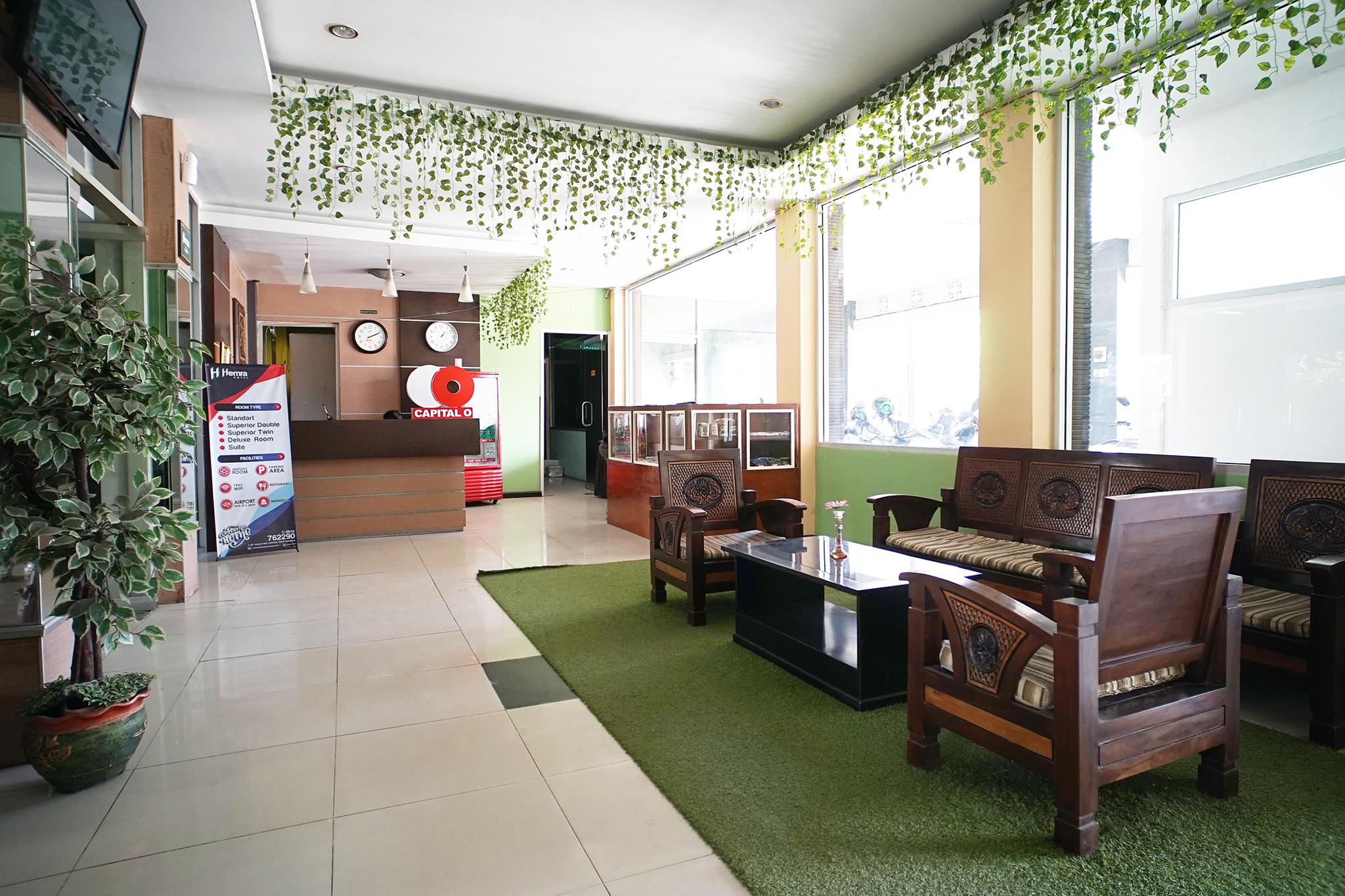 Capital O 2885 Hemra Hotel Balikpapan  Buitenkant foto
